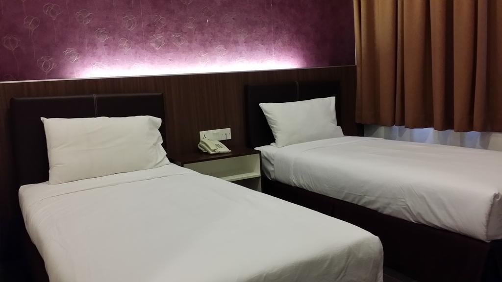 Blueberry Inn Miri Quarto foto