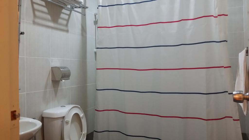 Blueberry Inn Miri Quarto foto
